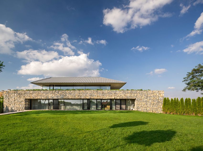 A Stunning Home with Gabion Walls and a Grassy Viewing Deck in Sofia, Bulgaria by I/O Architects (2)