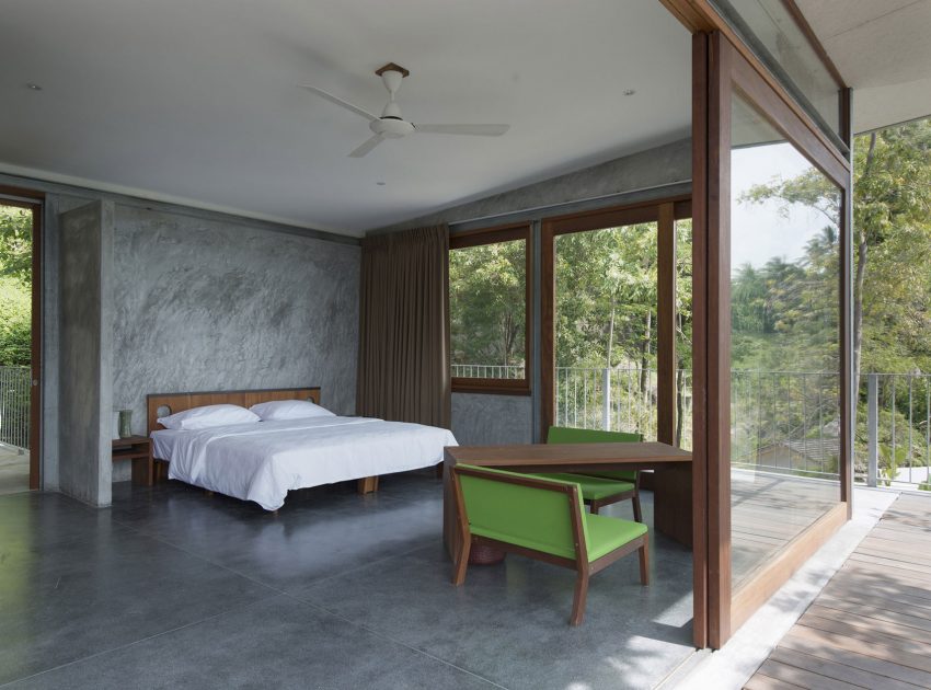 A Stunning House Built with Concrete, Wood, Steel and Glass Structure in Ko Samui, Thailand by Marc Gerritsen (12)