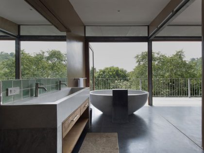 A Stunning House Built with Concrete, Wood, Steel and Glass Structure in Ko Samui, Thailand by Marc Gerritsen (21)