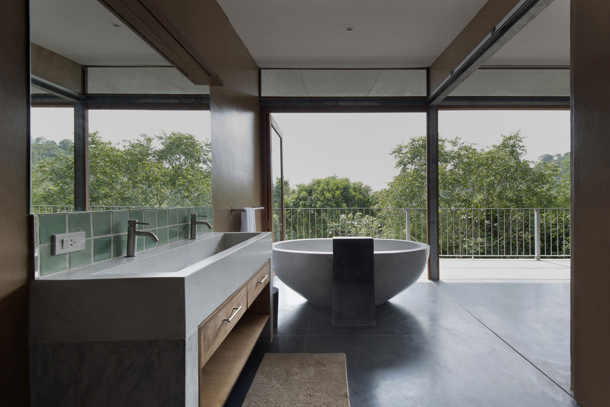 A Stunning House Built with Concrete, Wood, Steel and Glass Structure in Ko Samui, Thailand by Marc Gerritsen (21)
