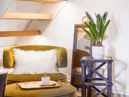 A Stunning Modern Apartment with a Mix of Rustic and Minimalist Elements in Madrid by Disak-Diseño de Interiores (17)