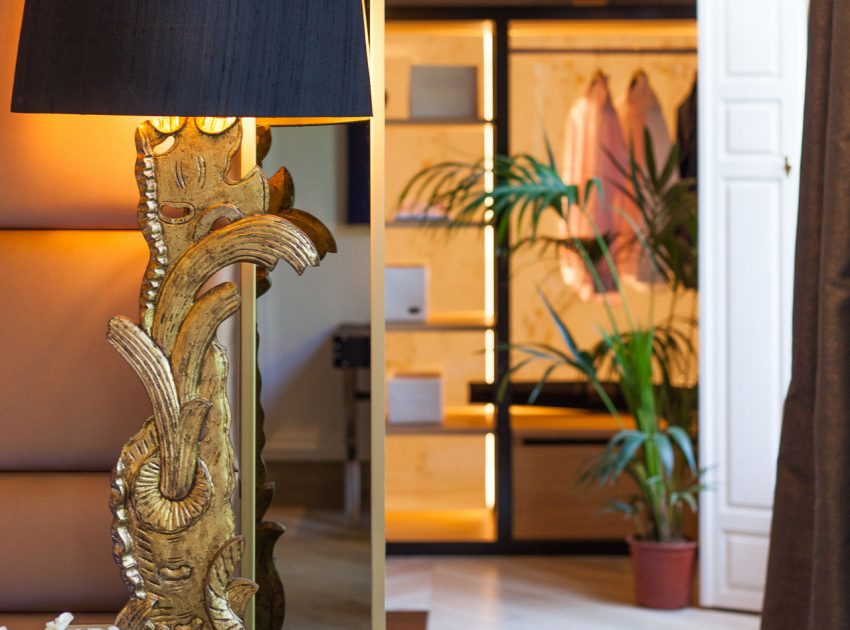 A Stunning Modern Apartment with a Mix of Rustic and Minimalist Elements in Madrid by Disak-Diseño de Interiores (4)