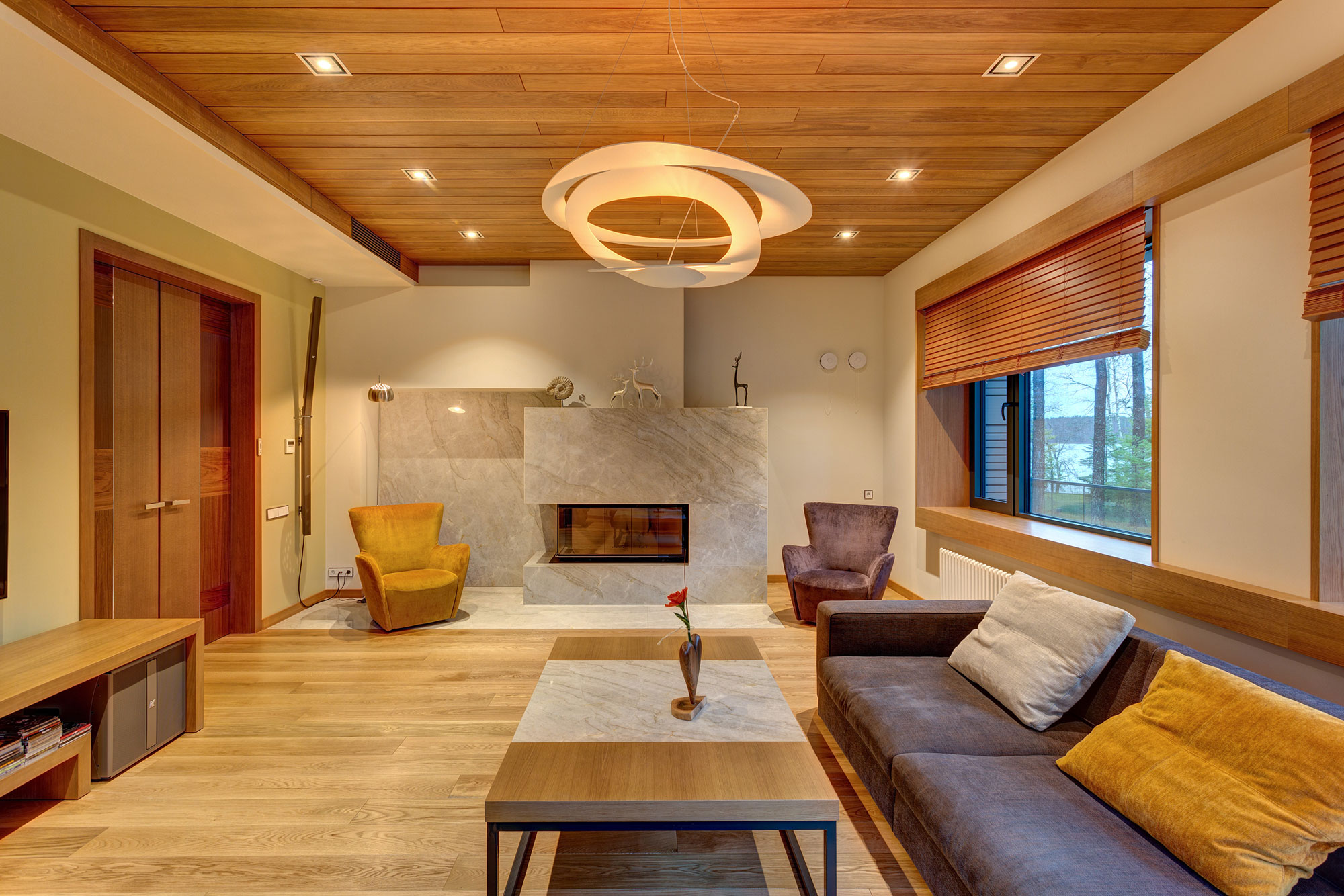 A Stunning Modern Home on the Banks of the Picturesque Lake in St. Petersburg by Architectural Bureau A2 (13)