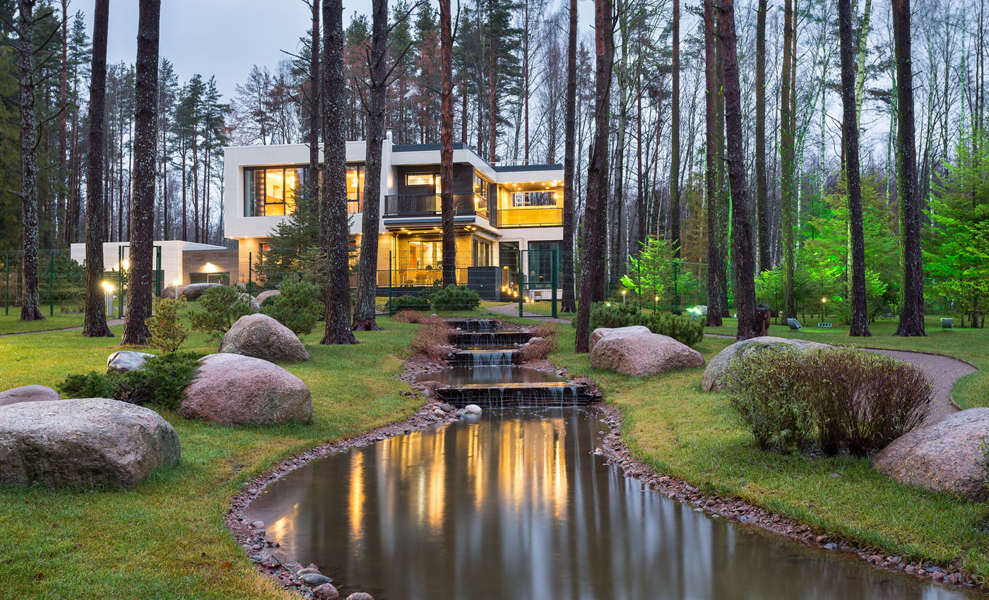 A Stunning Modern Home on the Banks of the Picturesque Lake in St. Petersburg by Architectural Bureau A2 (4)