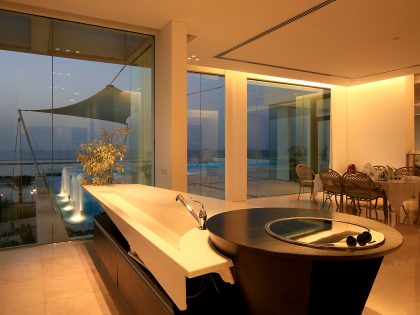A Stunning Modern House With Courtyard Swimming Pool in Ras al Khaimah by NAGA Architects (10)