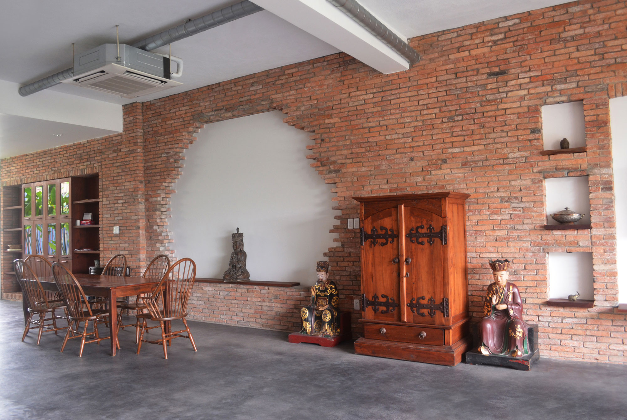 A Stunning Modern Vertical House Overlooking the Saigon River in Ho Chi Minh City by La Design Studio (6)