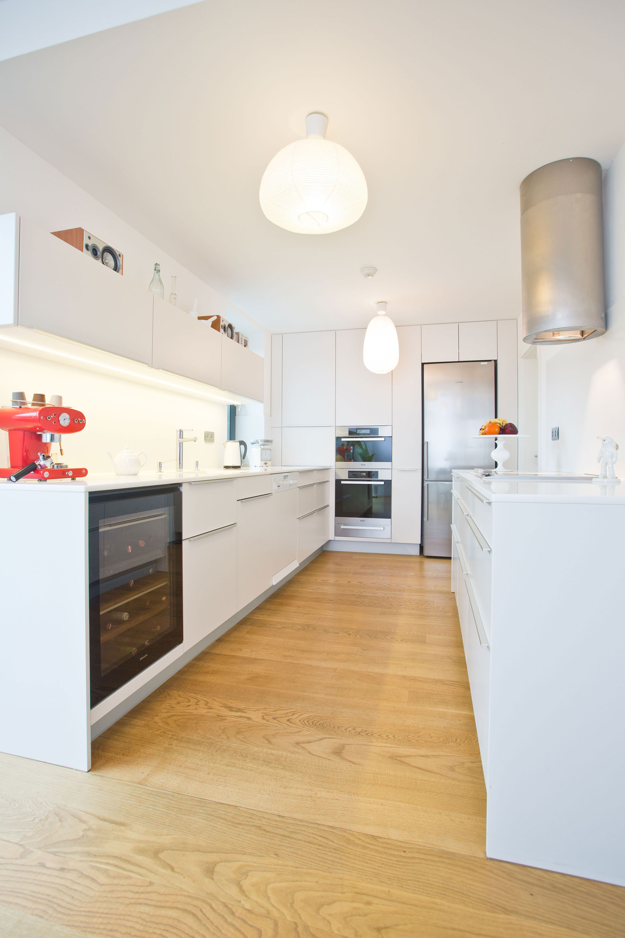 A Stunning Sculptural Concrete Villa in Bratislava, Slovakia by ARCHITEKTI ŠEBO LICHÝ (14)