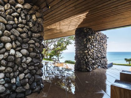 A Stunning Seafront Home with Pool and Spectacular Ocean Views in Taiwan by Create + Think Design Studio (10)