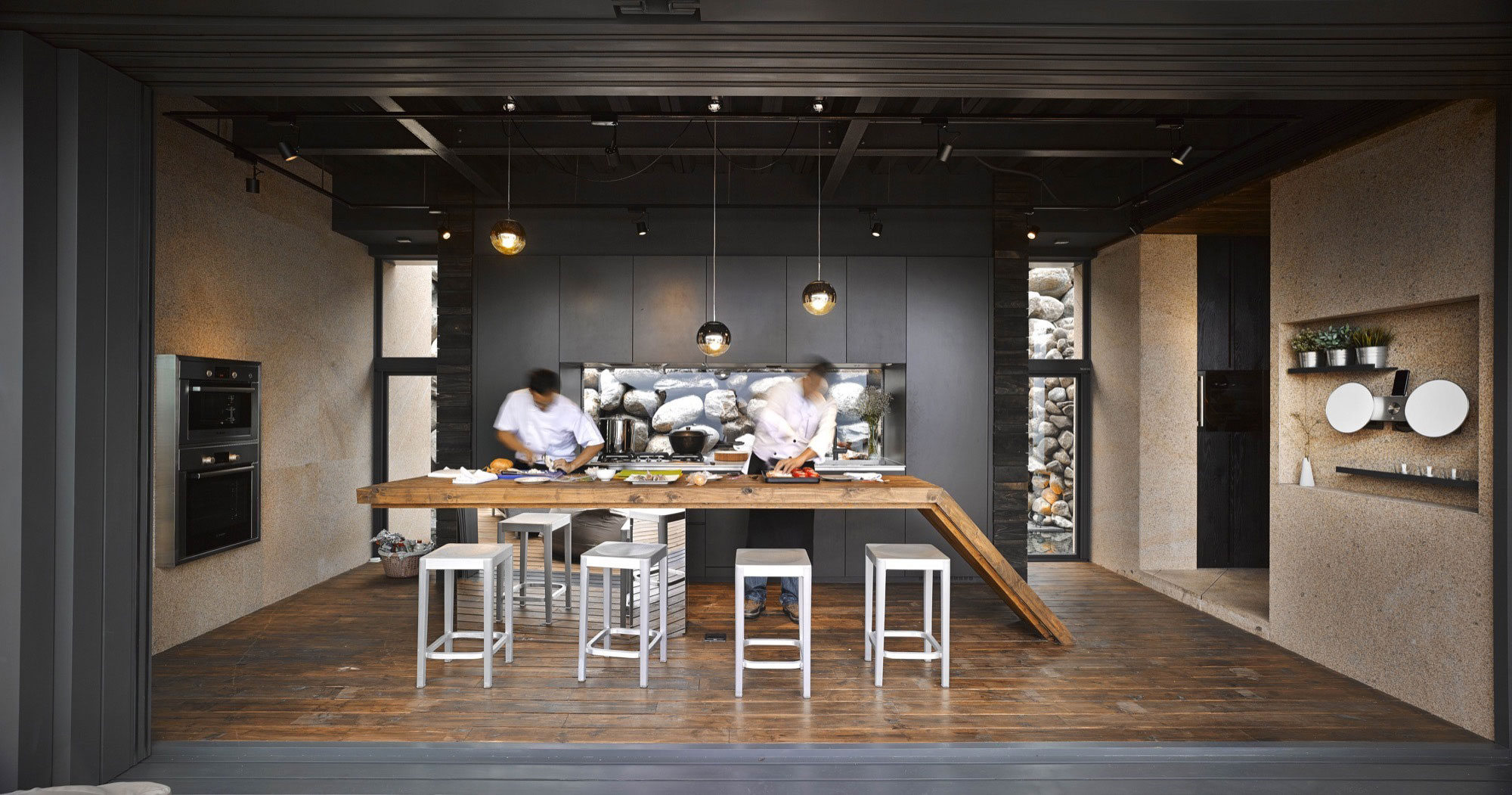 A Stunning Seafront Home with Pool and Spectacular Ocean Views in Taiwan by Create + Think Design Studio (14)