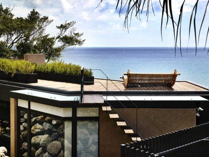 A Stunning Seafront Home with Pool and Spectacular Ocean Views in Taiwan by Create + Think Design Studio (7)