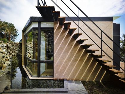 A Stunning Seafront Home with Pool and Spectacular Ocean Views in Taiwan by Create + Think Design Studio (8)