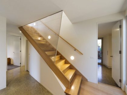 A Stunning Seaside House with Butterfly Roof and Glazed Facades on the Mornington Peninsula by Tim Spicer Architects and Col Bandy Architects (7)