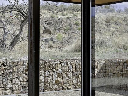 A Stunning and Beautiful Mountain House in the Rocky Terrain of Santa Cruz County by DesignBuild Collaborative (11)