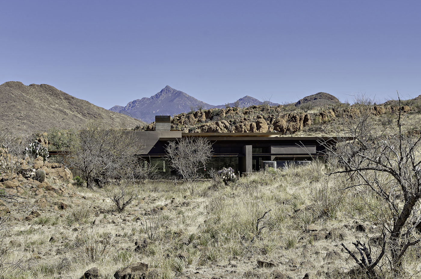 A Stunning and Beautiful Mountain House in the Rocky Terrain of Santa Cruz County by DesignBuild Collaborative (4)