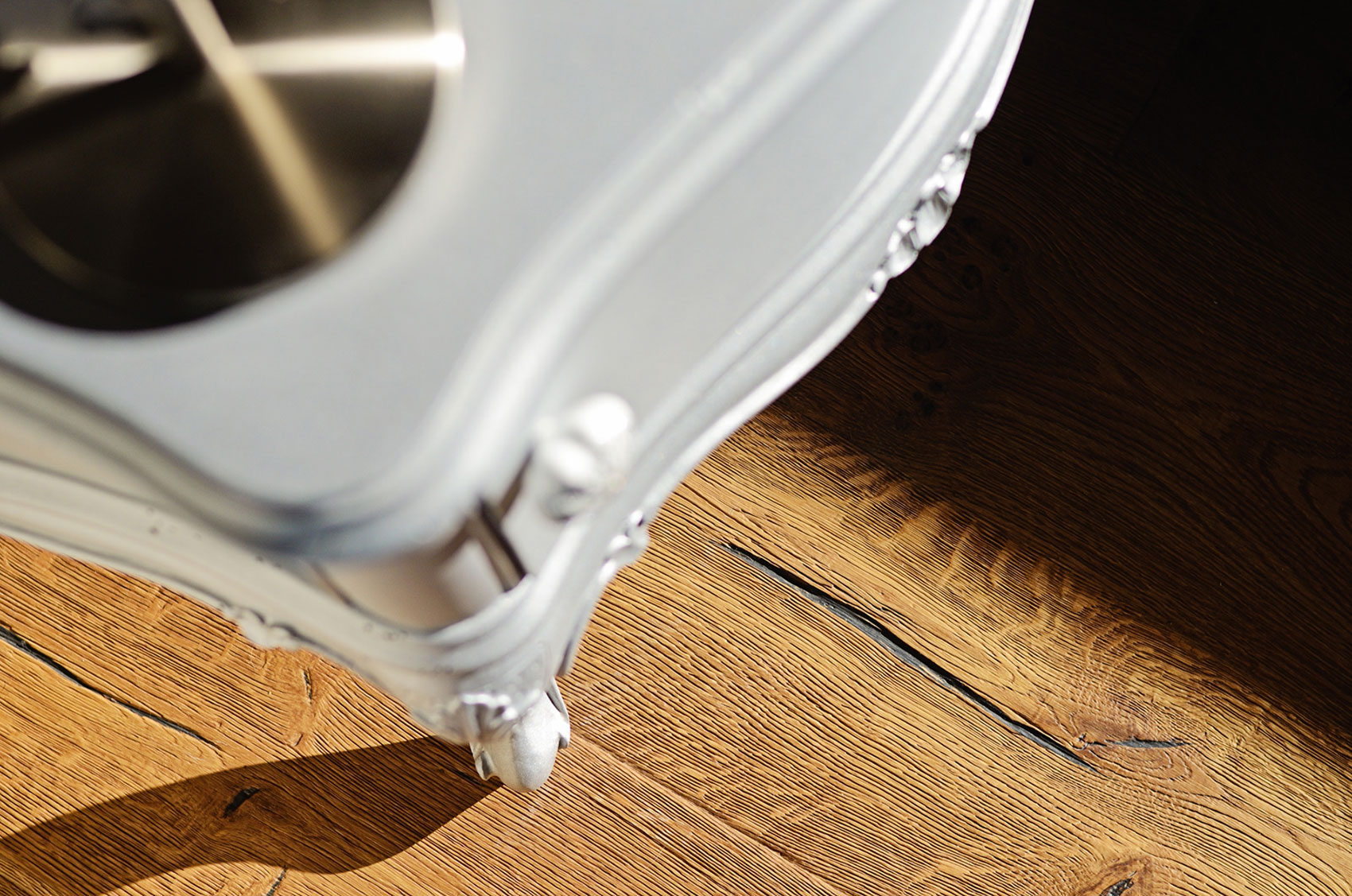 A Stunning and Comfortable Contemporary Home Overlooking the Hills of Saltregna by Paolo Vigoni (10)