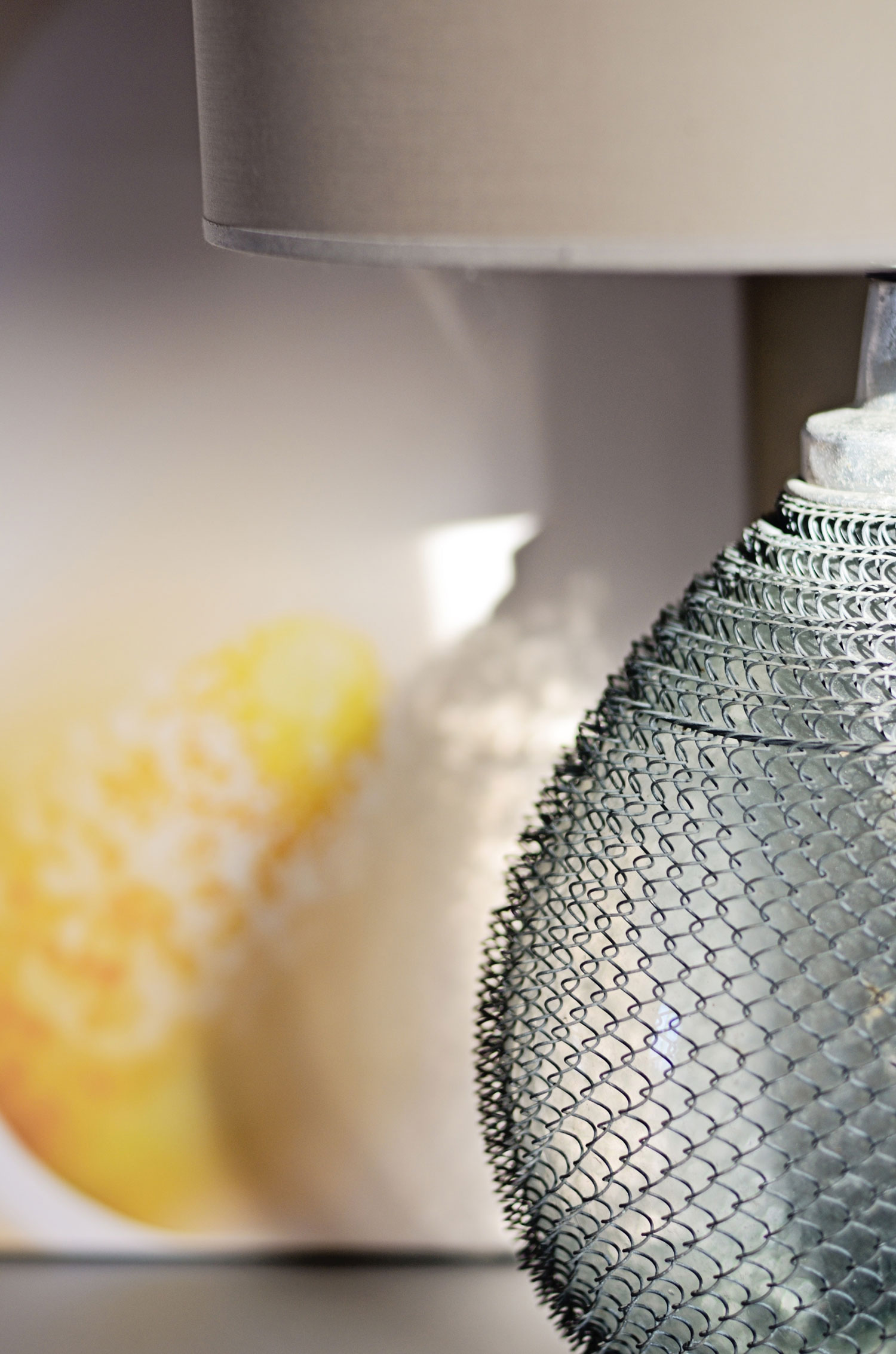 A Stunning and Comfortable Contemporary Home Overlooking the Hills of Saltregna by Paolo Vigoni (12)