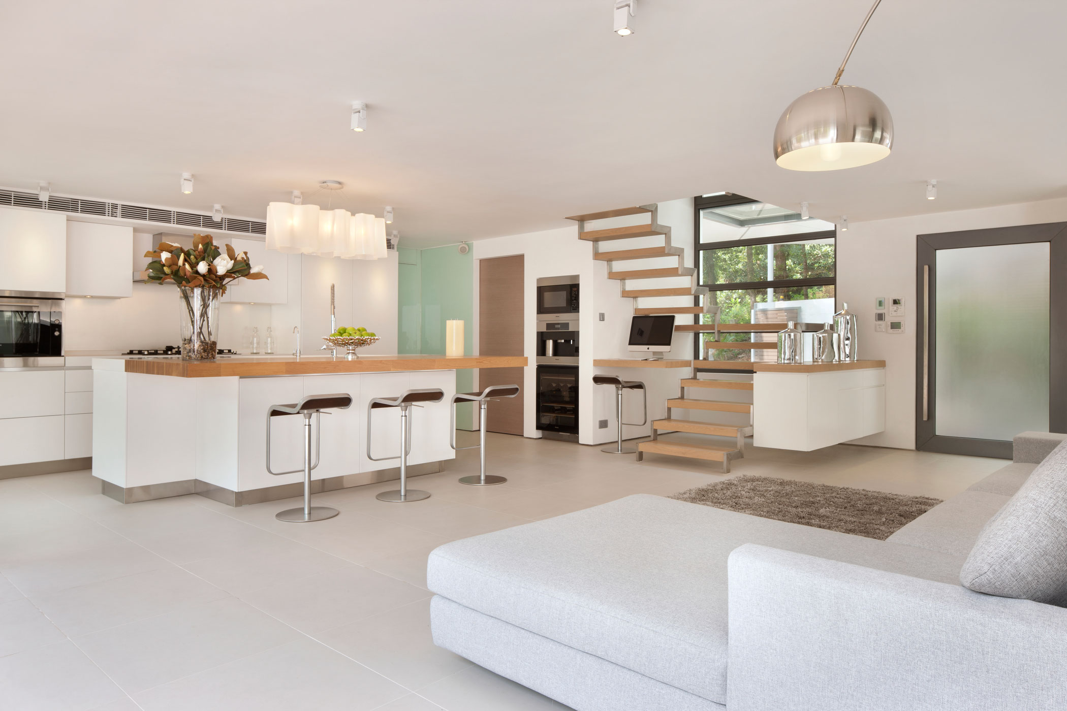 A Stunning and Outstanding Contemporary Home in Clearwater Bay, Hong Kong by Original Vision (11)