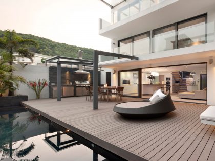 A Stunning and Outstanding Contemporary Home in Clearwater Bay, Hong Kong by Original Vision (3)