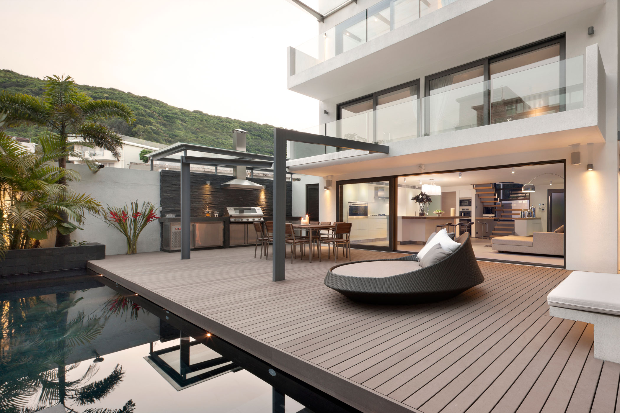 A Stunning and Outstanding Contemporary Home in Clearwater Bay, Hong Kong by Original Vision (3)