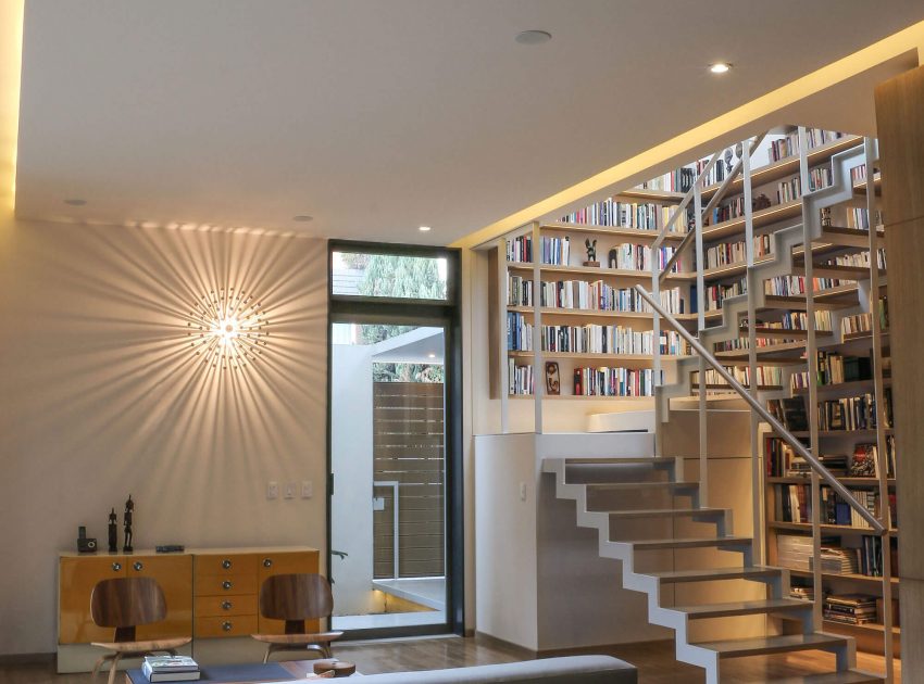 A Stunning Contemporary Home with a Large Bookshelf in Mexico City by Paul Cremoux Studio (14)