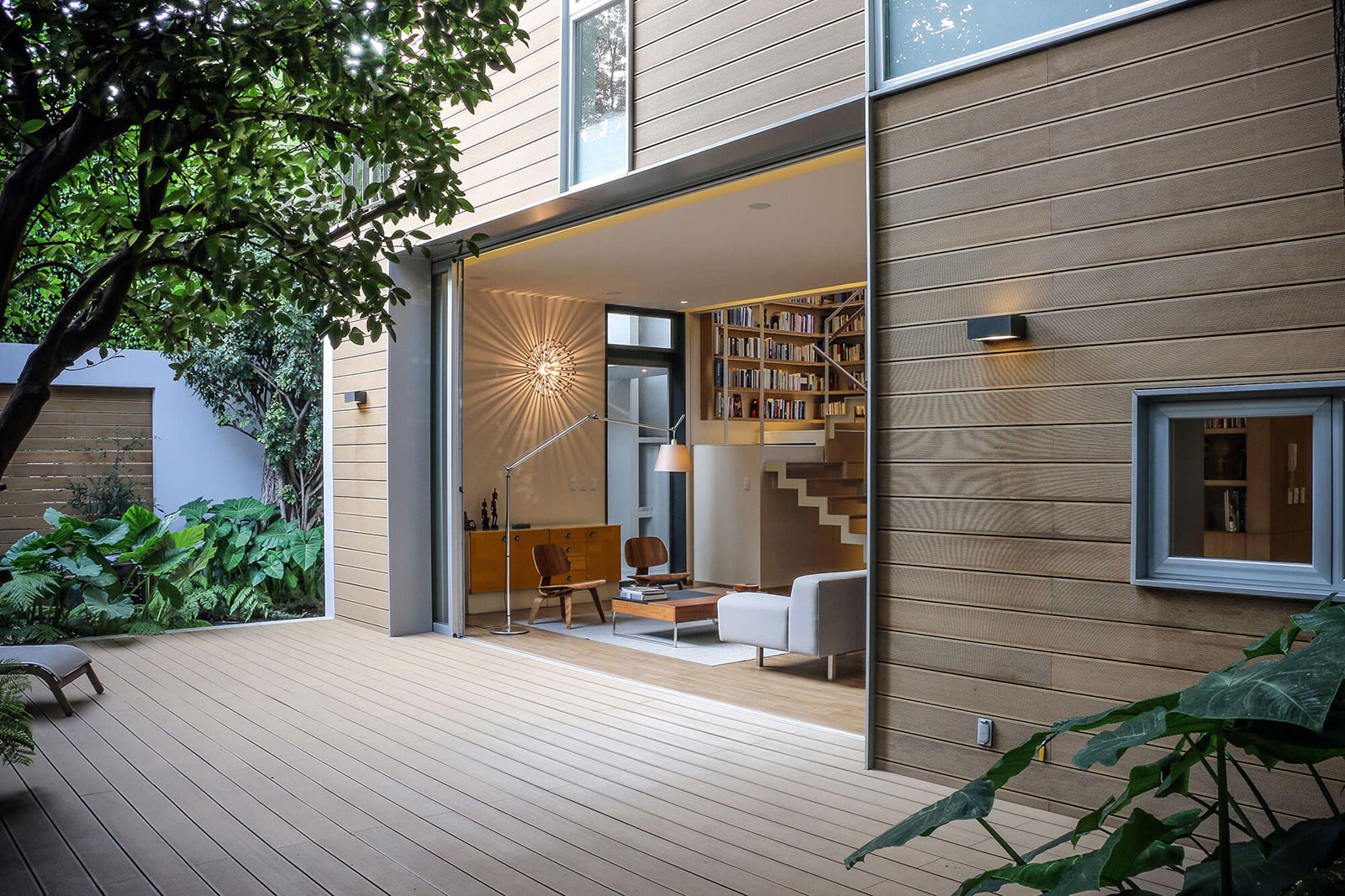 A Stunning Contemporary Home with a Large Bookshelf in Mexico City by Paul Cremoux Studio (6)