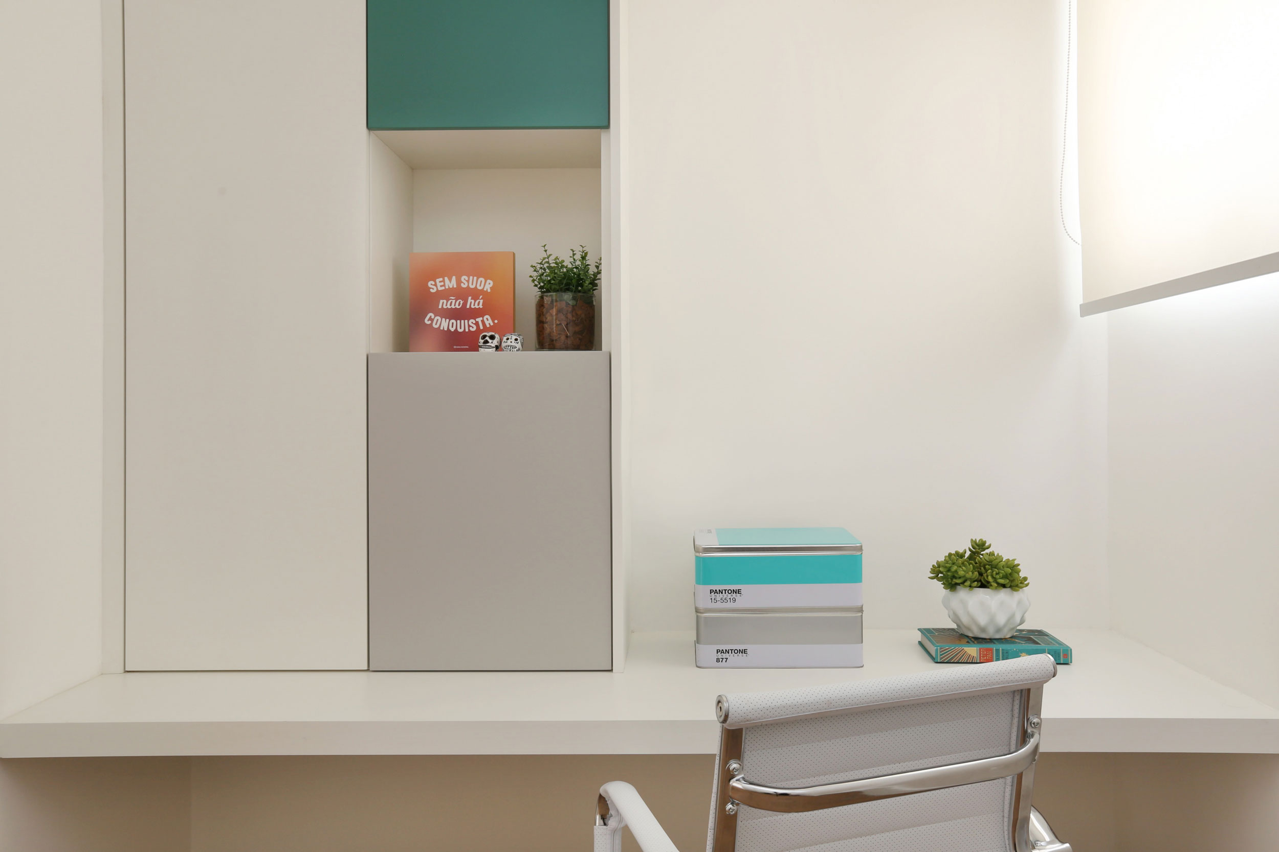 A Stylish Apartment with Romantic Atmosphere in São Paulo by Casa 2 Arquitetos (34)