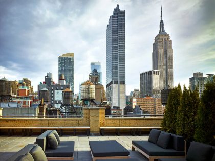 A Stylish Apartment with a Reclaimed Mosaic Wall Tile in New York City by Charles Rose Architects (11)