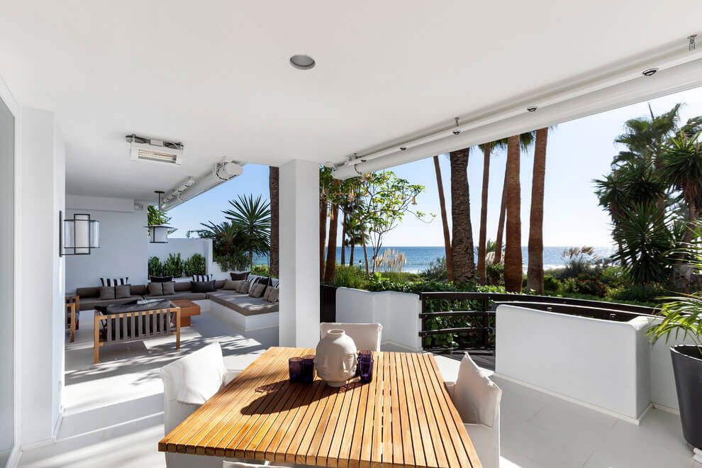 A Stylish Beach Home with Warm and Romantic Interiors in Marbella by Patricia Darch Interiors (2)