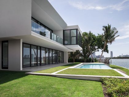 A Stylish Contemporary Home with a Splendid Interior and Carved Staircase in Miami Beach by rGlobe architecture (10)