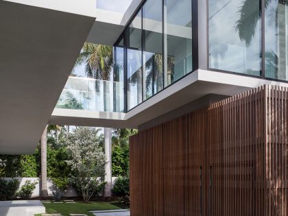 A Stylish Contemporary Home with a Splendid Interior and Carved Staircase in Miami Beach by rGlobe architecture (13)