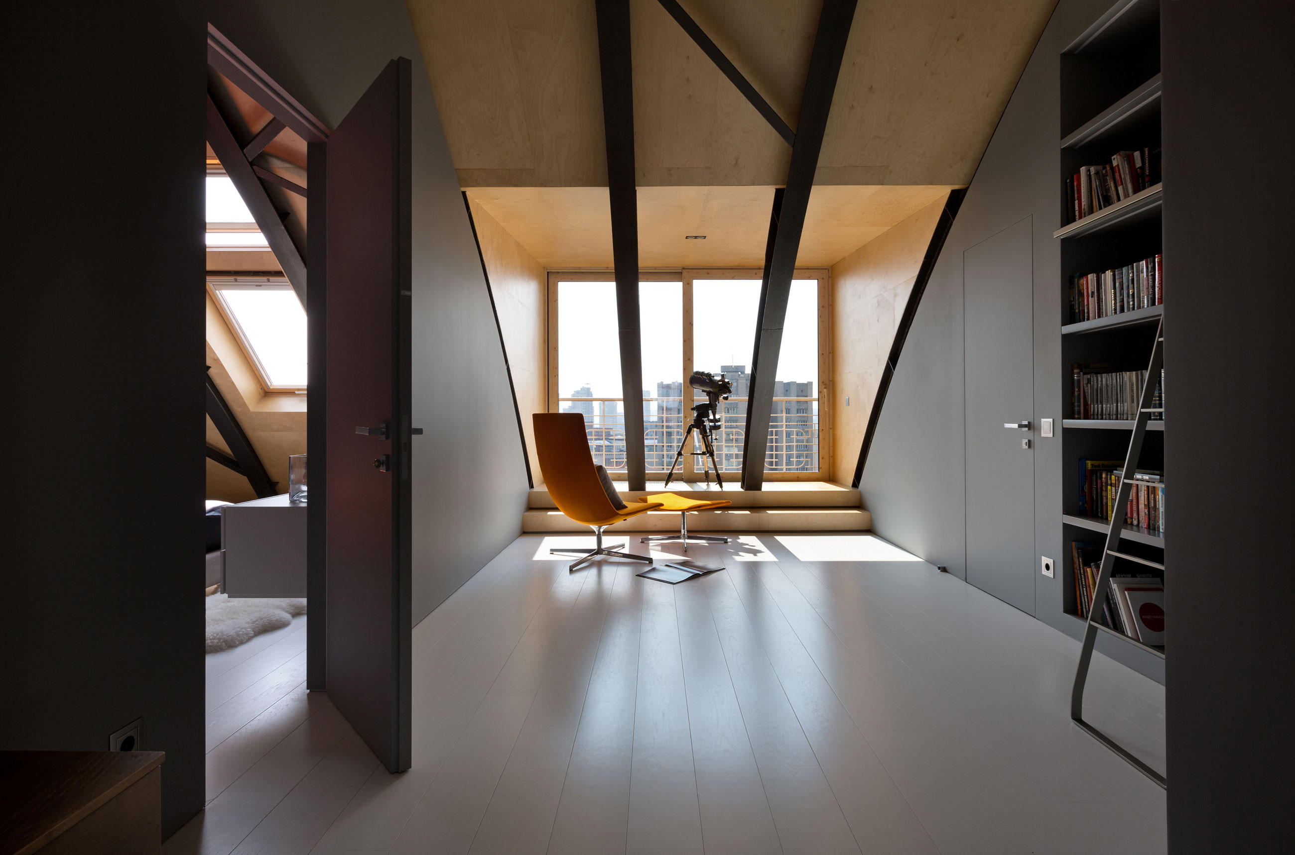 A Stylish Contemporary Loft with an Arched Ceiling in Kiev, Ukraine by Alex Obraztsov (14)