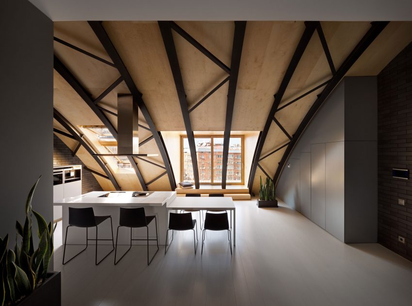 A Stylish Contemporary Loft with an Arched Ceiling in Kiev, Ukraine by Alex Obraztsov (4)