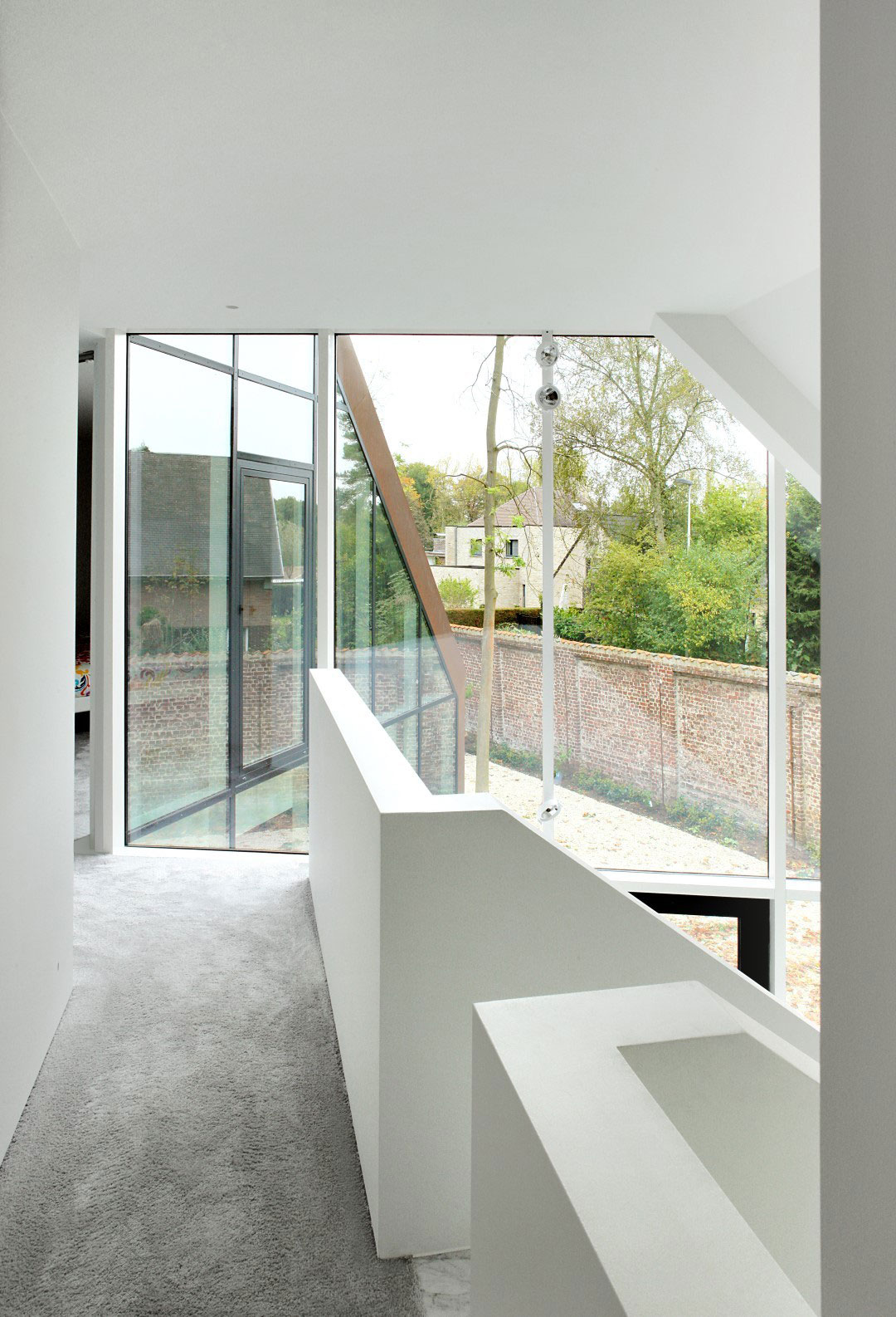 A Stylish Modern Copper-Clad House with Stunning Views in Destelbergen, Belgium by Graux & Baeyens Architects (13)