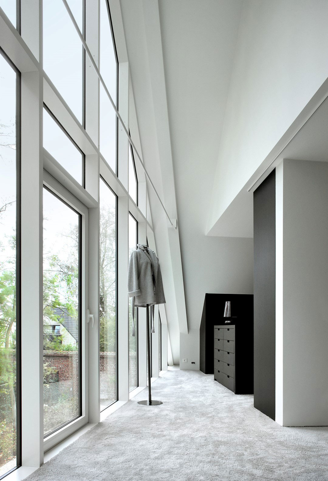 A Stylish Modern Copper-Clad House with Stunning Views in Destelbergen, Belgium by Graux & Baeyens Architects (15)