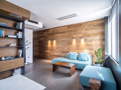 A Stylish Studio Apartment with Warm and Elegant Interiors in Igoumenitsa, Greece