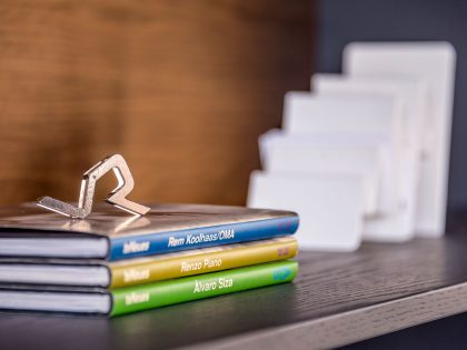 A Stylish Studio Apartment with Warm and Elegant Interiors in Igoumenitsa, Greece by VR Architects (9)