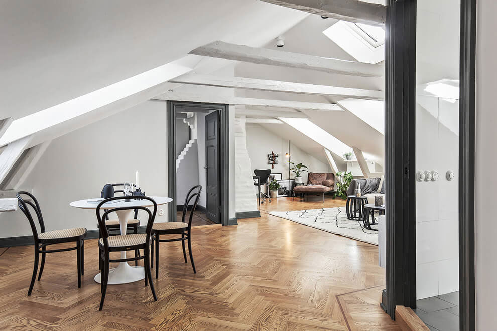 A Stylish and Beautiful Scandinavian Apartment in Stockholm by Scandinavian Homes (14)