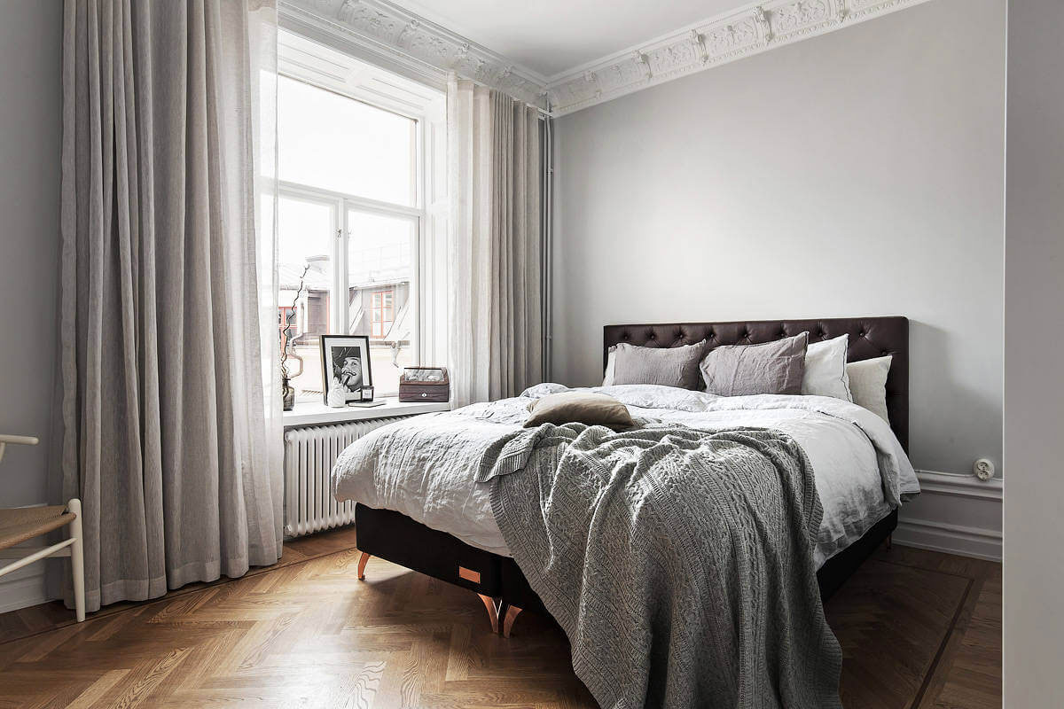 A Stylish and Beautiful Scandinavian Apartment in Stockholm by Scandinavian Homes (16)