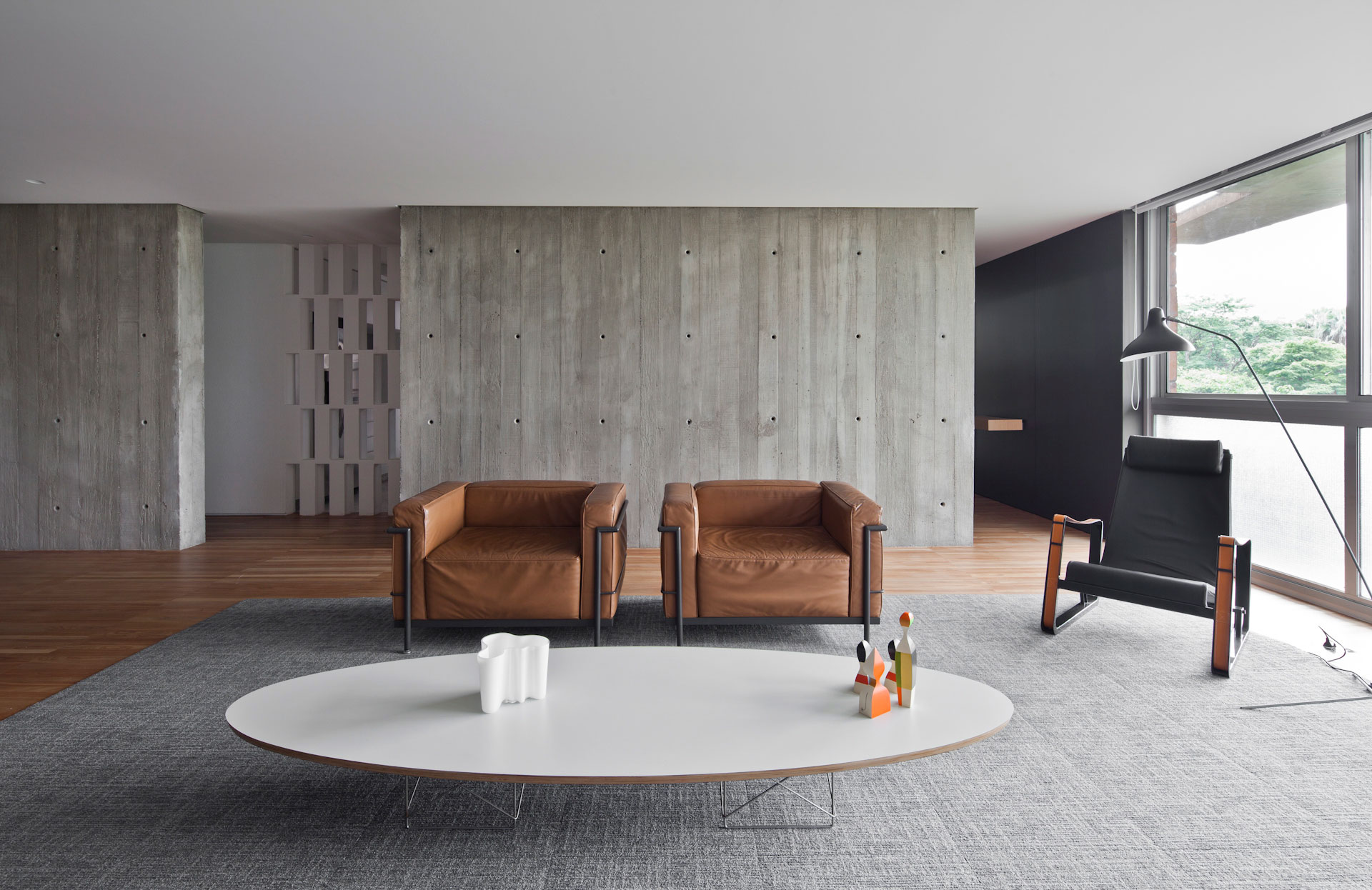 A Stylish and Luminous Contemporary Apartment in Itaím, Brazil by Couto Arquitetura (11)