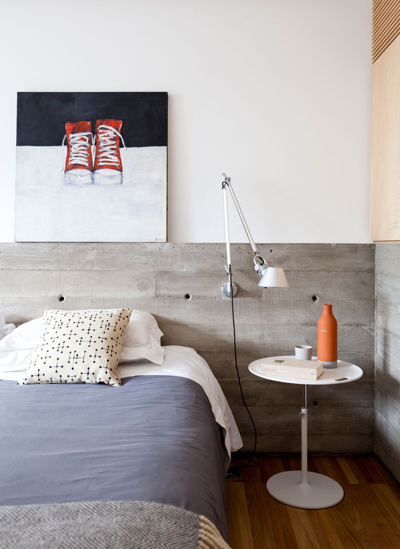 A Stylish and Luminous Contemporary Apartment in Itaím, Brazil by Couto Arquitetura (20)