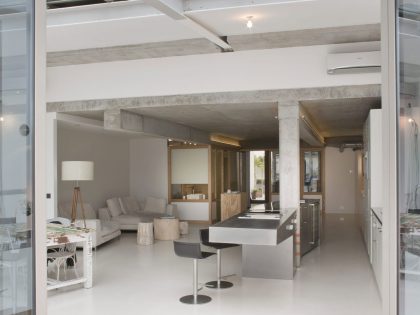 A Stylish and Spacious Contemporary Loft in Paris