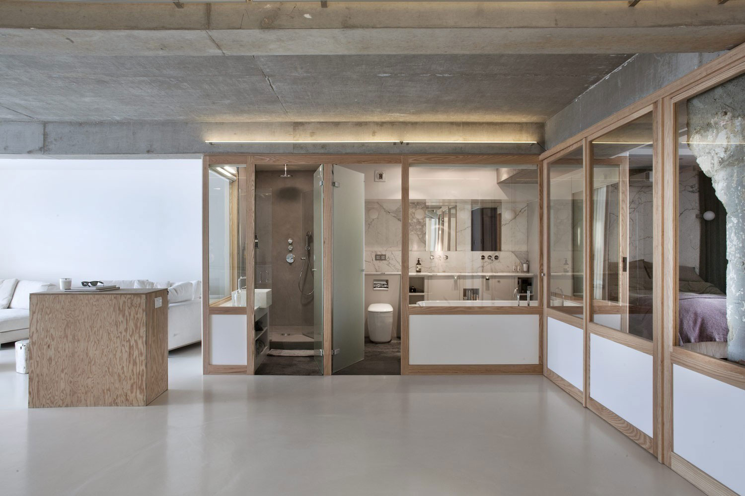 A Stylish and Spacious Contemporary Loft in Paris by Olivier Chabaud Architectes (5)