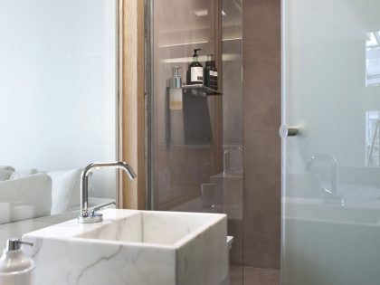 A Stylish and Spacious Contemporary Loft in Paris by Olivier Chabaud Architectes (9)