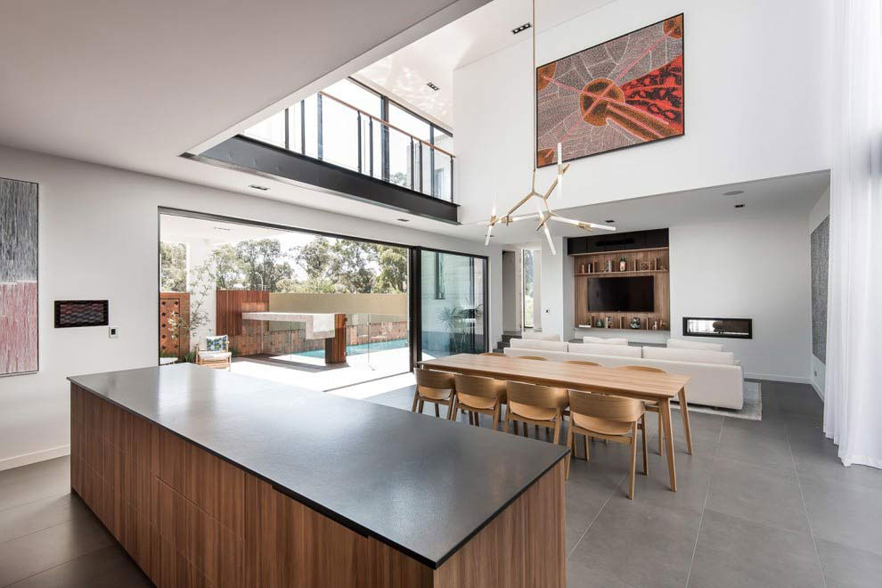A Stylish and Spacious House Full of Vibrant Character in Floreat by Daniel Cassettai Design (13)