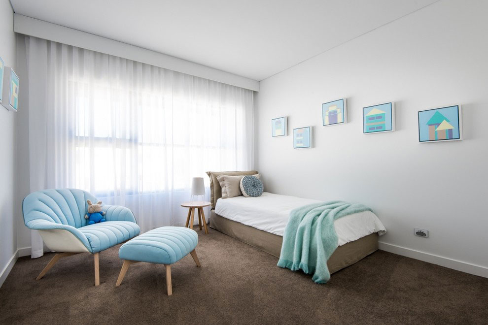 A Stylish and Spacious House Full of Vibrant Character in Floreat by Daniel Cassettai Design (21)