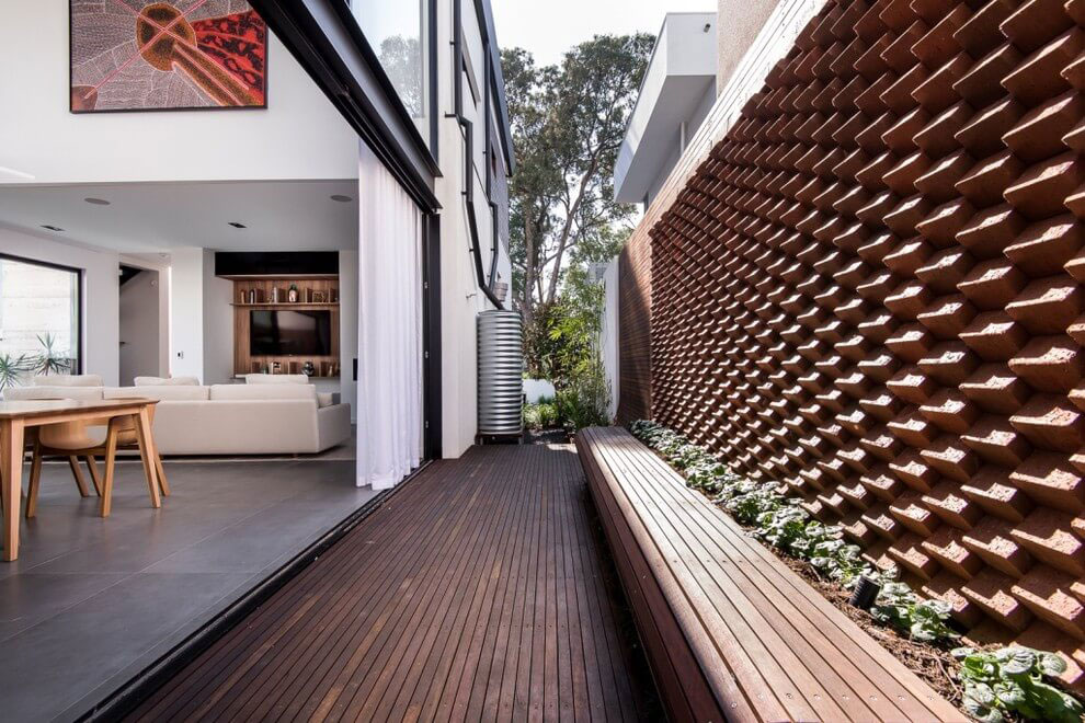 A Stylish and Spacious House Full of Vibrant Character in Floreat by Daniel Cassettai Design (5)
