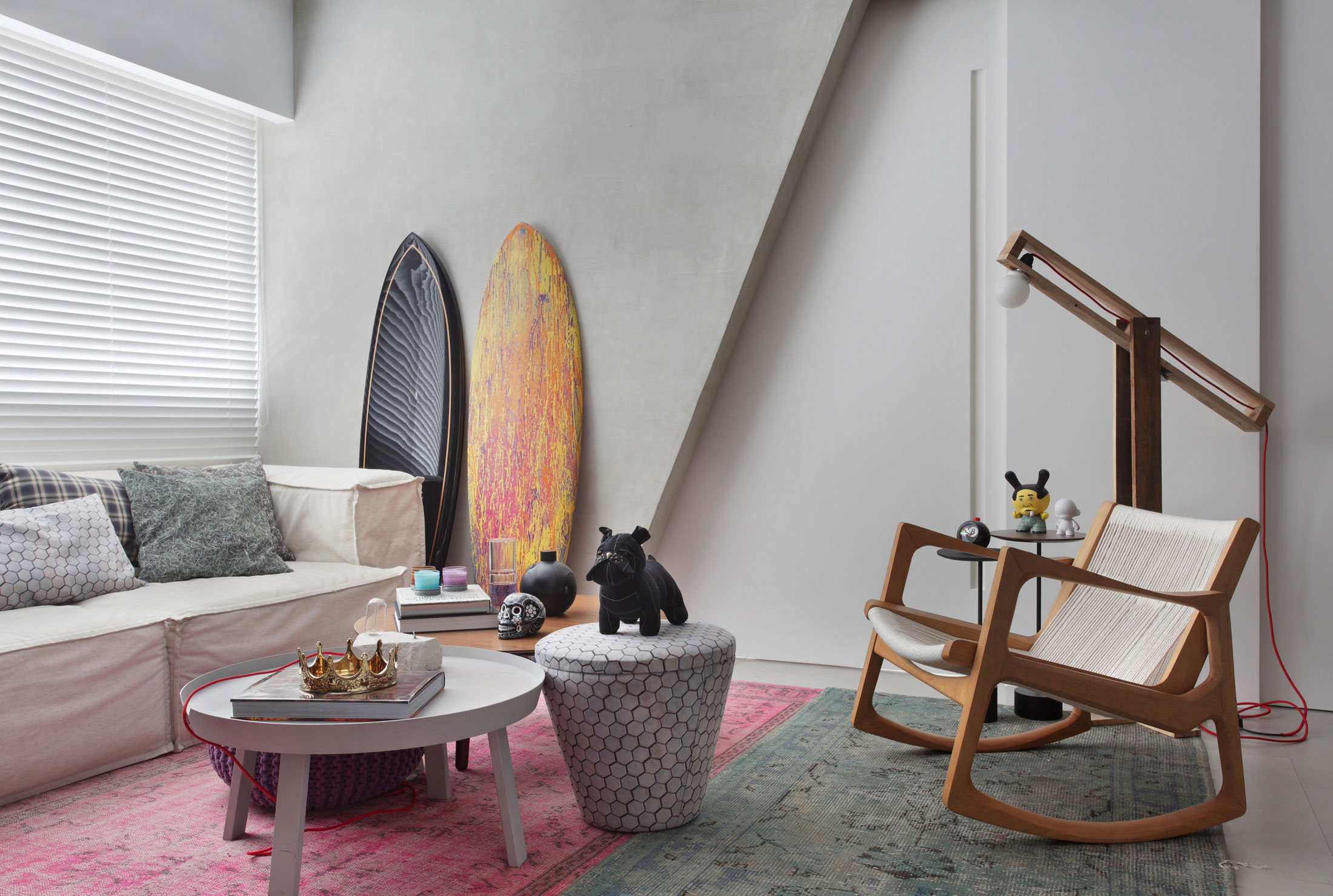 A Stylish and Vibrant Contemporary Home in Rio de Janeiro by Studio ro+ca (14)