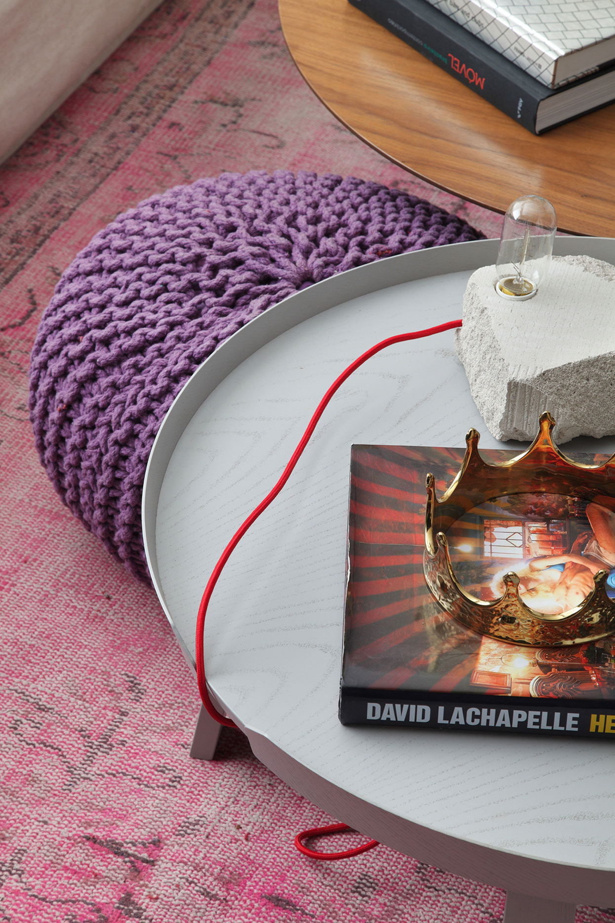 A Stylish and Vibrant Contemporary Home in Rio de Janeiro by Studio ro+ca (16)