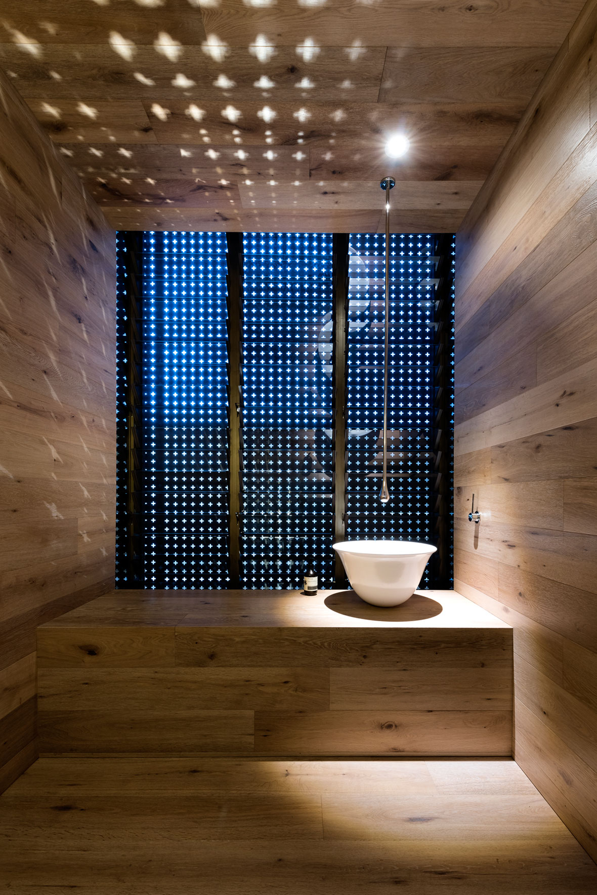 A Stylish and Warm Contemporary Home in Western Australia by Weststyle Design & Development (24)