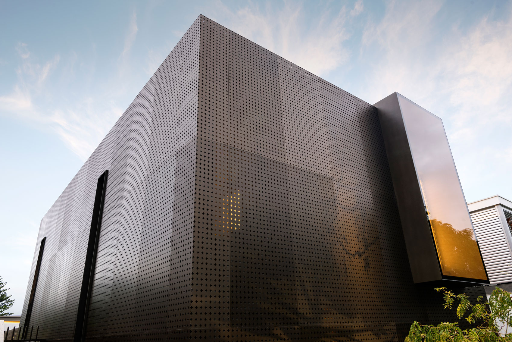 A Stylish and Warm Contemporary Home in Western Australia by Weststyle Design & Development (3)